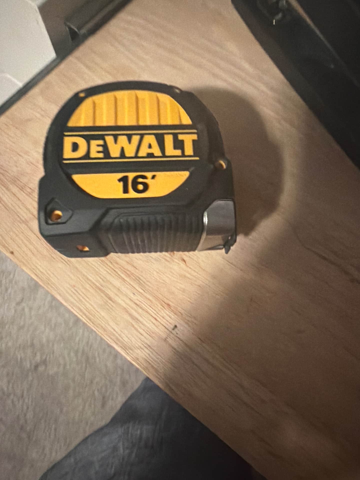 DeWalt 16' Tape Measure